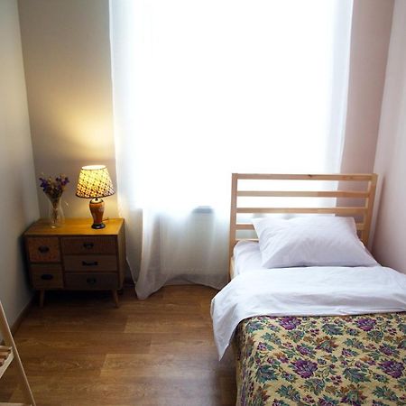 Kashtan Guest House Kyiv Exterior photo